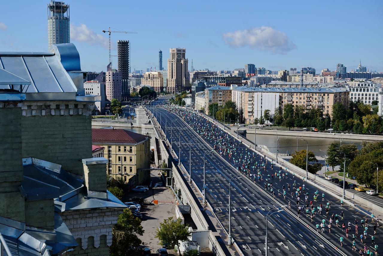 Садовое кольцо во время Big Run Fest 2026 в Москве