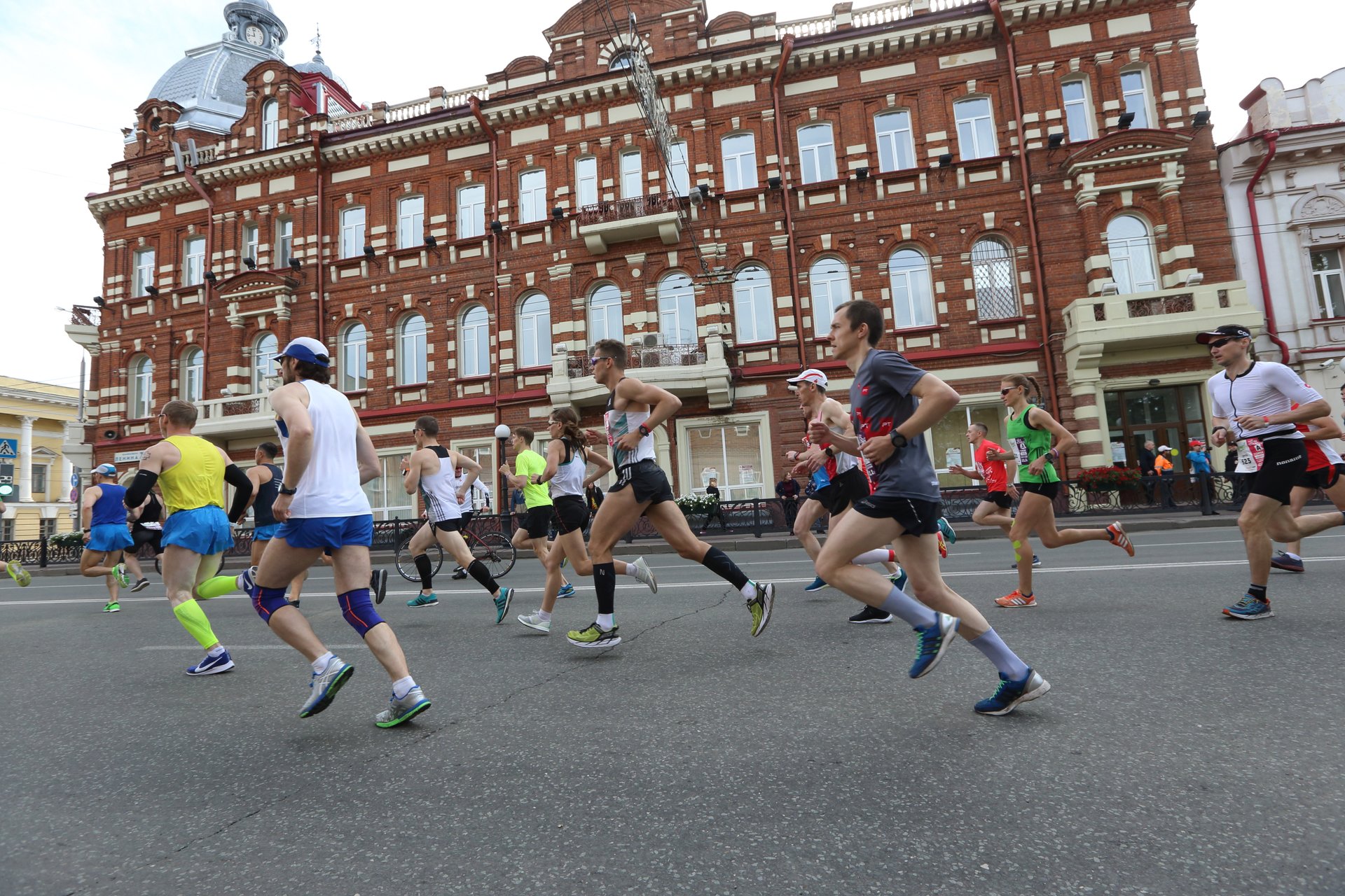 tm-marathon-pack-street