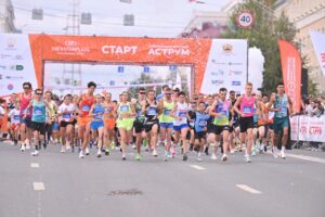 XI Уфимский международный марафон — массовый старт в Уфе